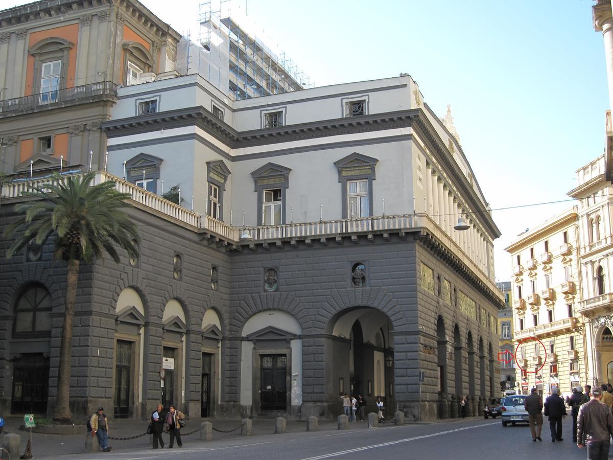 Residenza Dell'Opera Bed & Breakfast Naples Exterior photo