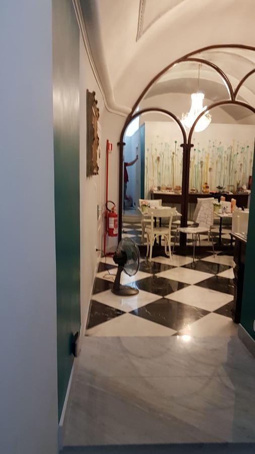 Residenza Dell'Opera Bed & Breakfast Naples Exterior photo